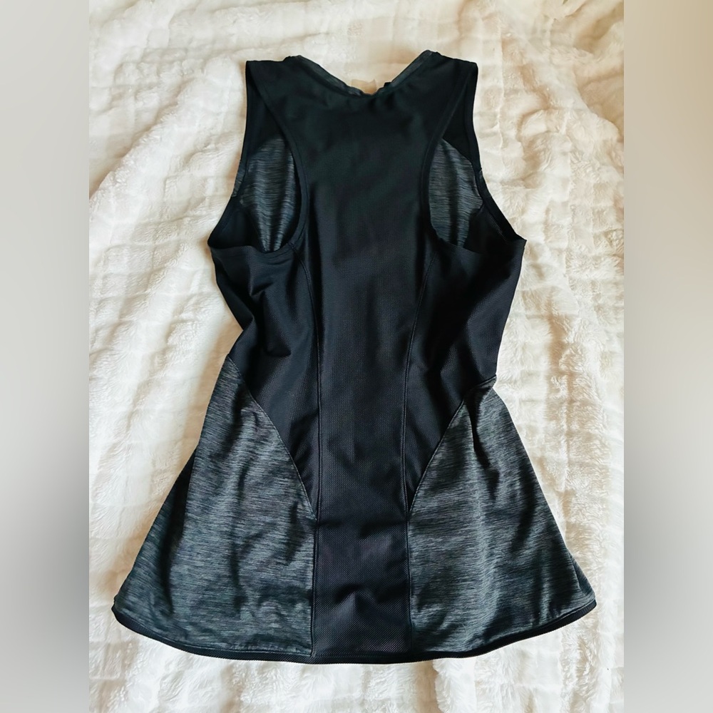 Black Athletic Tank Top - Women